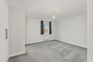 Photo 32- click for photo gallery